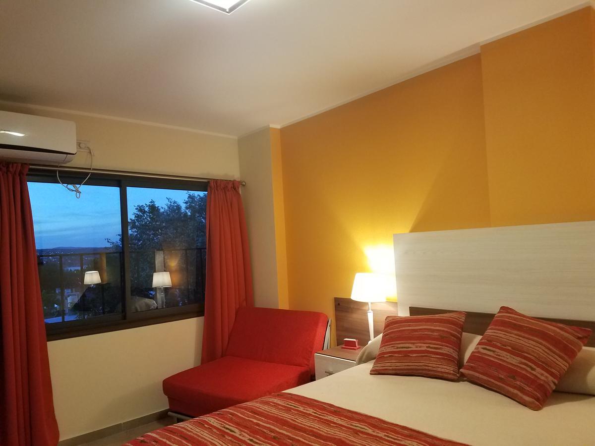 Apartamento Edificio NIZA I Villa Carlos Paz Exterior foto